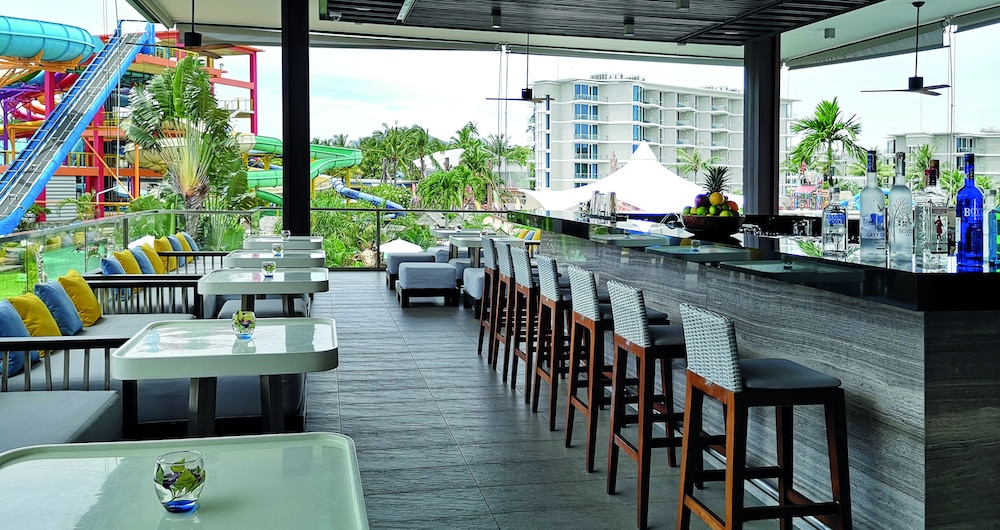 Splash Beach Resort Maikhao Phuket 49/50