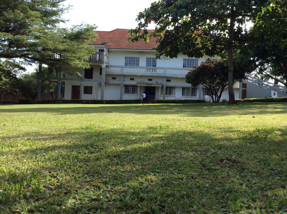 Skyway Hotel Entebbe 38/45
