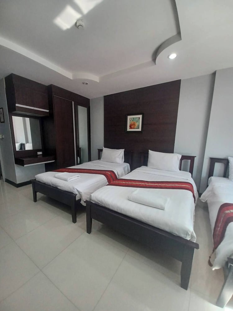Valhalla Hotel Pattaya 32/75