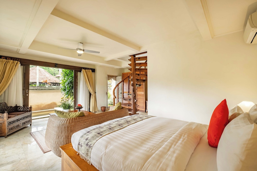 1 BEDROOM, DUPLEX, POOL, VILLA, RIVER VIEW