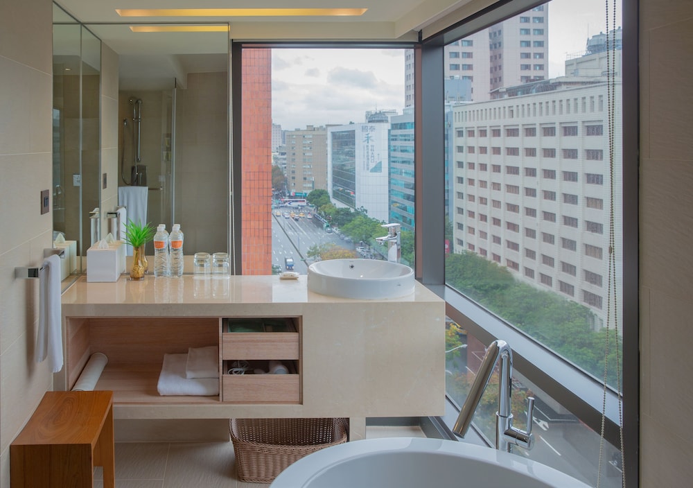 Cozzi Minsheng Taipei Hotel 28/49