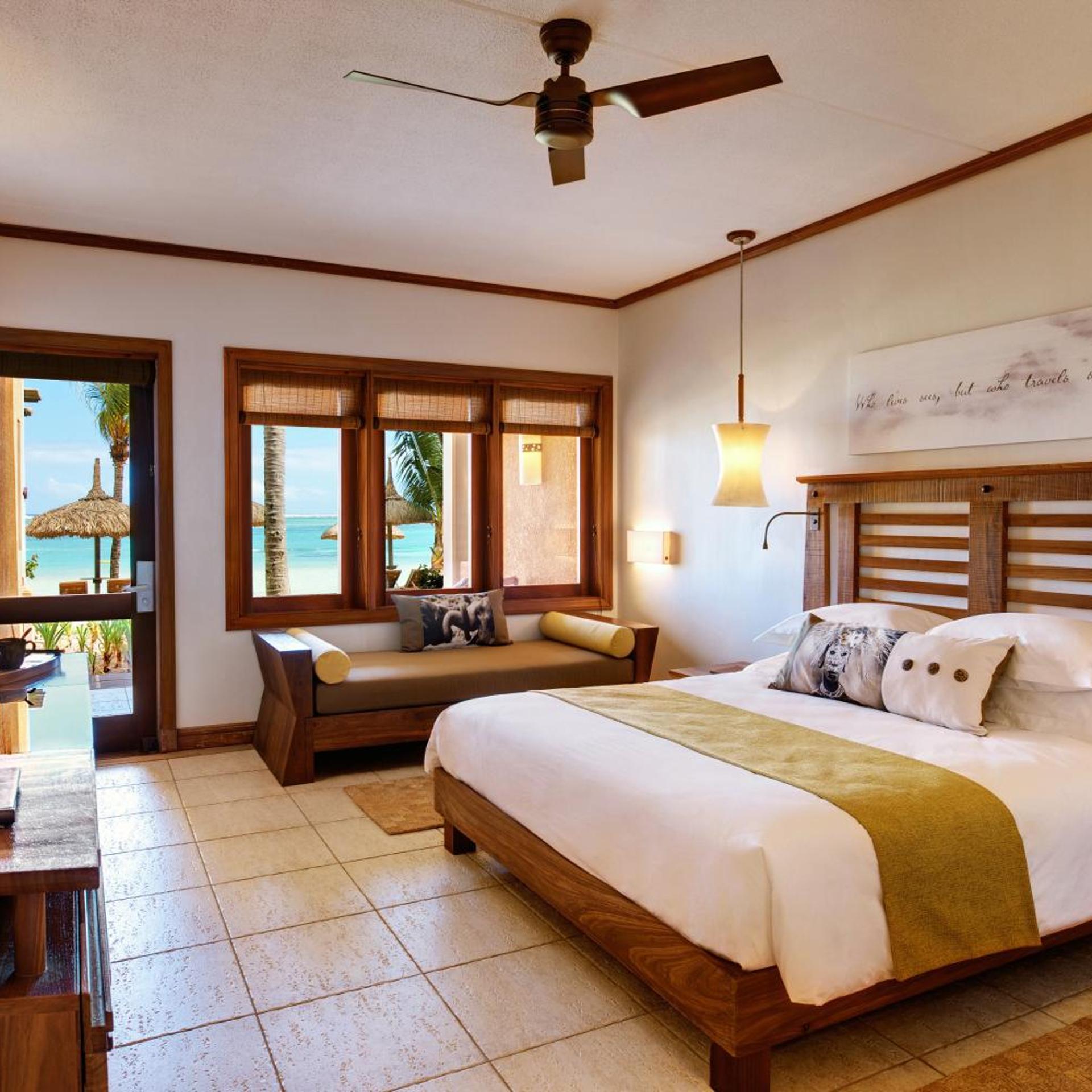 Deluxe, Beach Front, Kitchen, Ground Floor