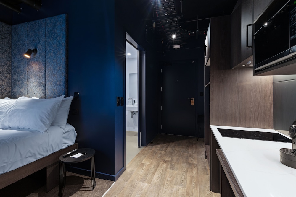Little Luxury, Studio, Double Bed, Accessible