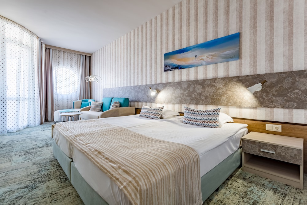 HI Hotels Imperial Resort 17/50