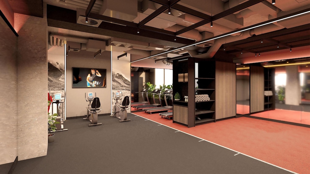 Radisson RED Auckland 30/50