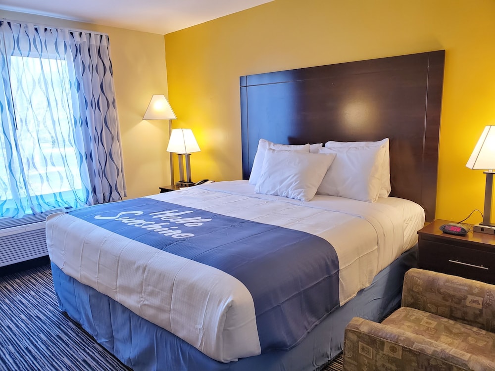 Days Inn by Wyndham Atlanta/Southlake/Morrow 7/36