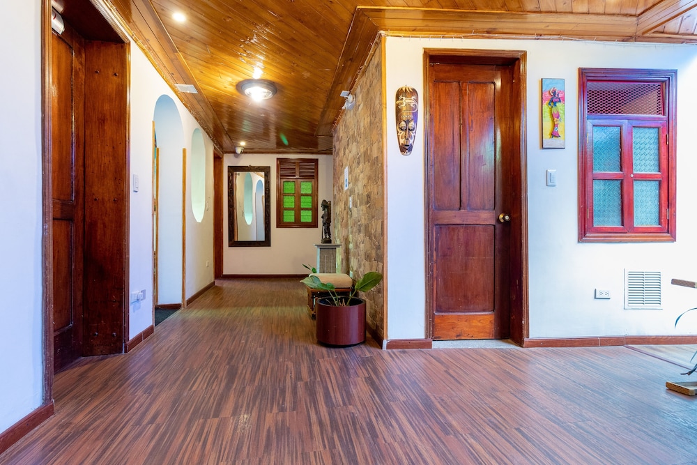 Hotel Ayenda Casa Candilejas 3/37