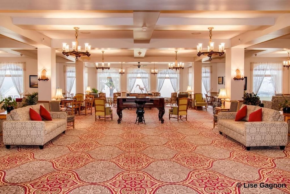 Tadoussac Hotel Seasonal Hotel 44/72