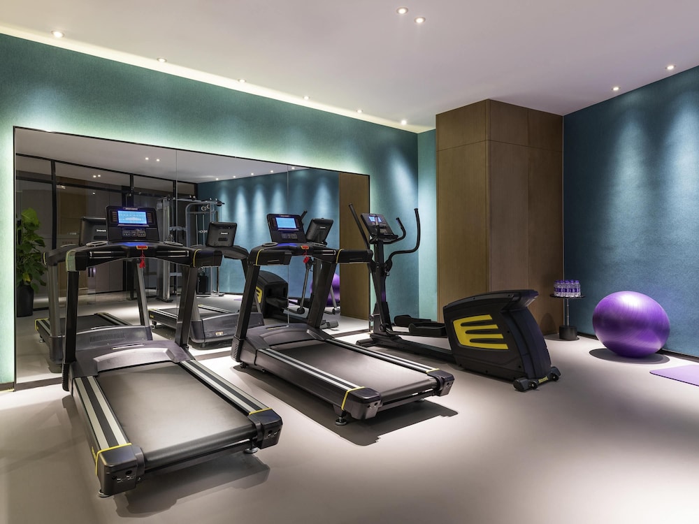 Mercure Kunshan MIXC Hi-tech 38/56