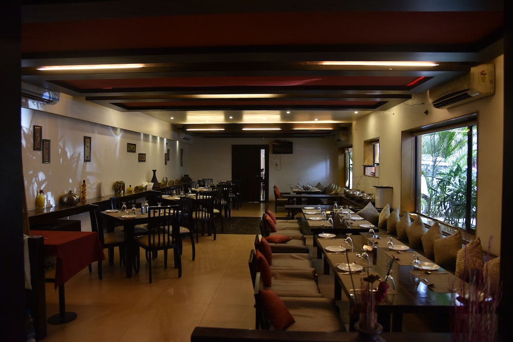 Hotel Rama Heritage 33/44