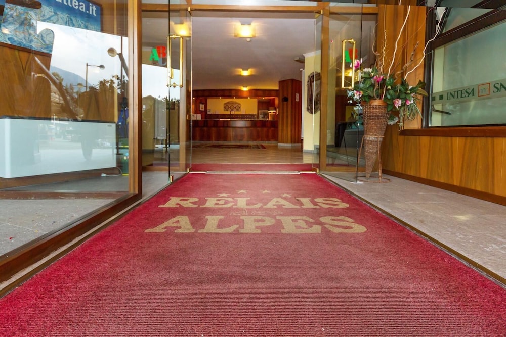 Relais des Alpes 8/44