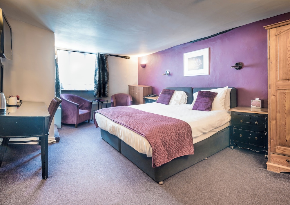 The White Hart Hotel 31/56