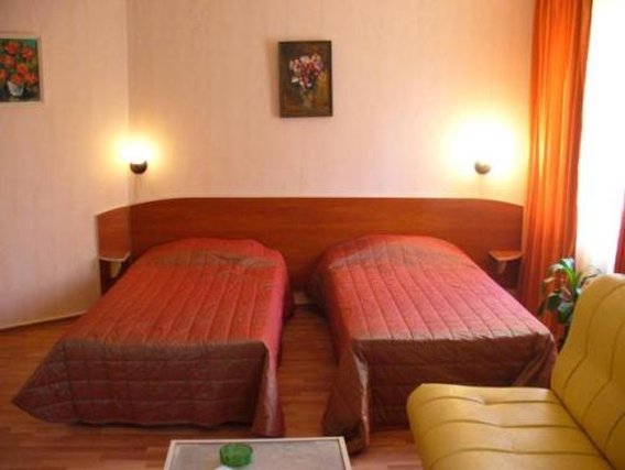 Palitra Family Hotel 24/35