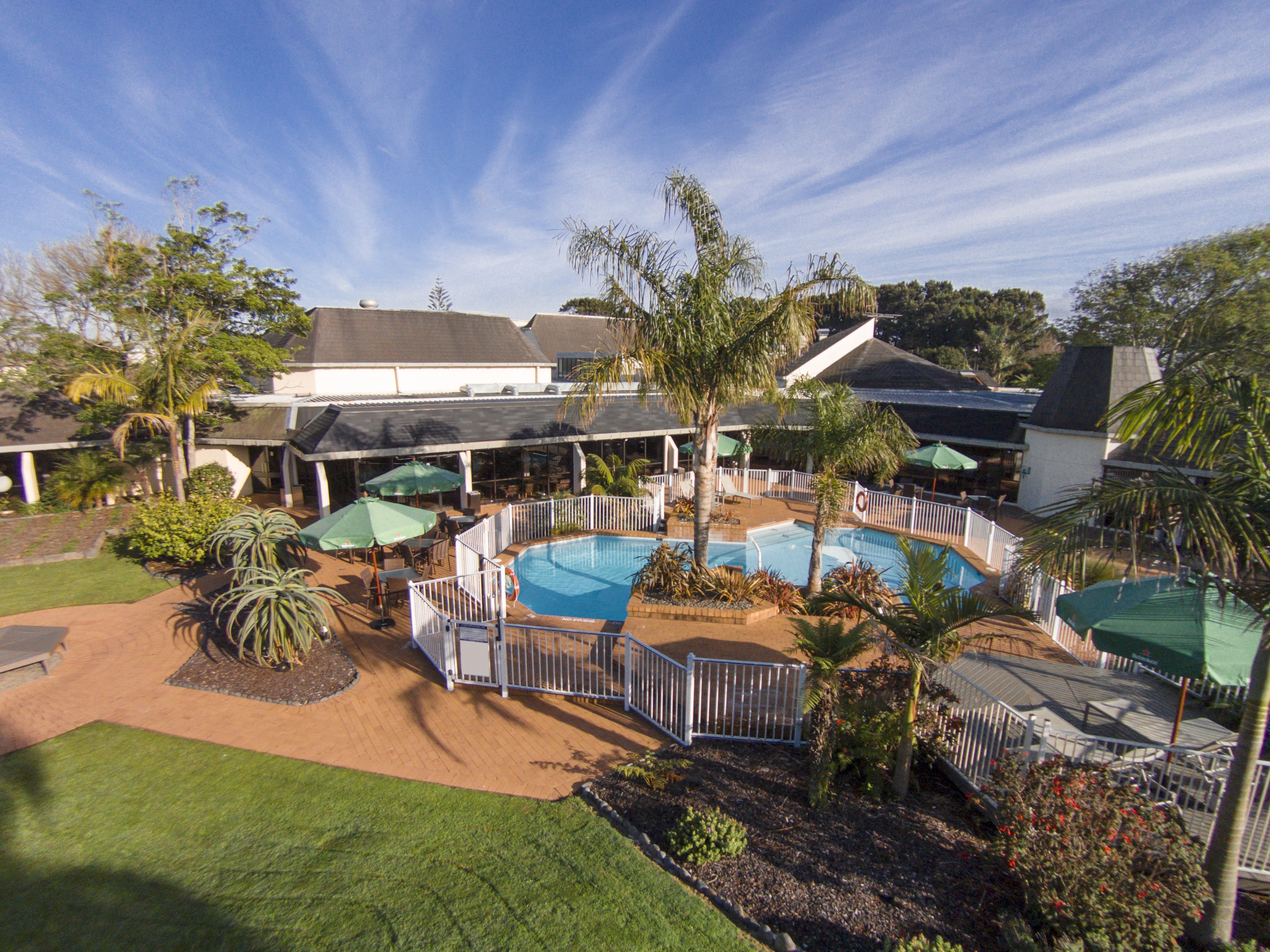 Holiday Inn Auckland Airport 76/78