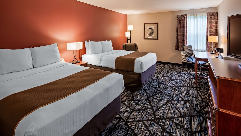 Surestay Plus Hotel By Best Western Auburn 8/32