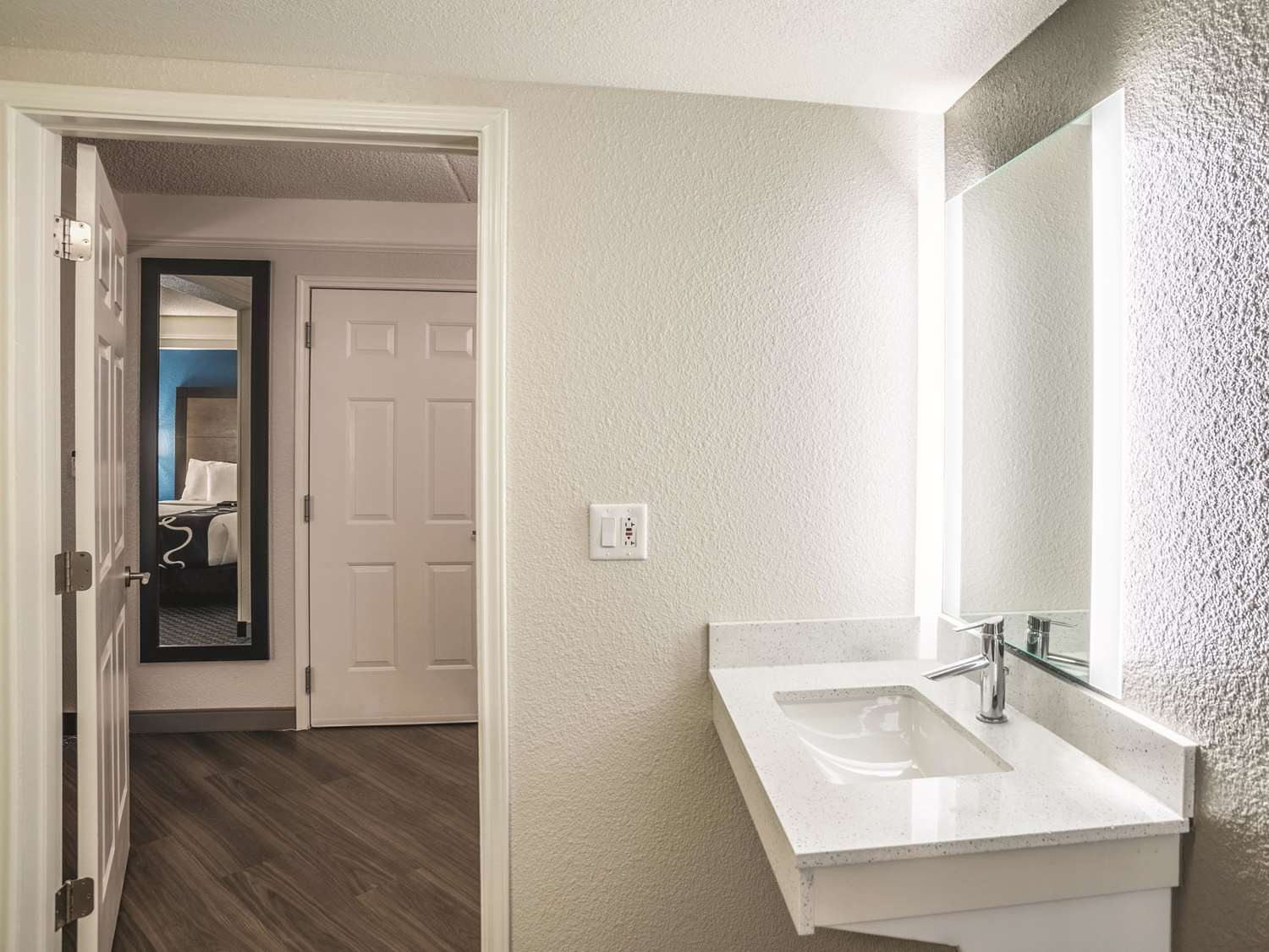 La Quinta Inn & Suites by Wyndham Phoenix Chandler 41/41
