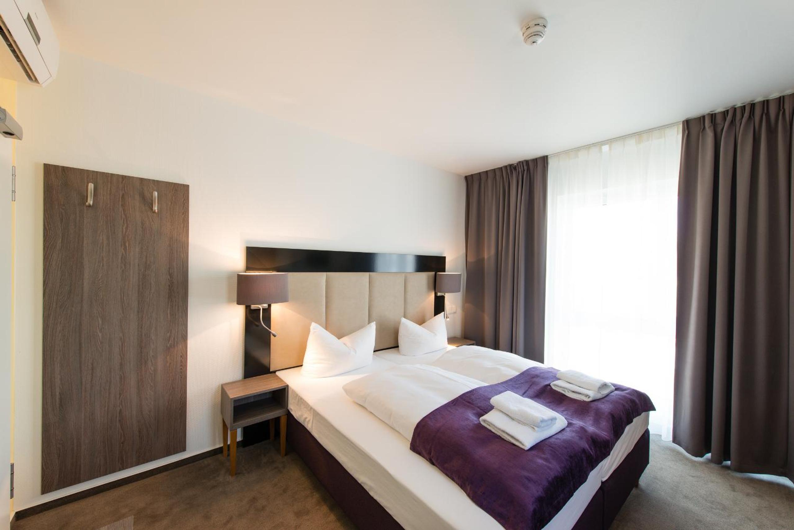 غرفة بسرير مزدوج أو سريرين منفصلين، Goethe Business Hotel 3/10