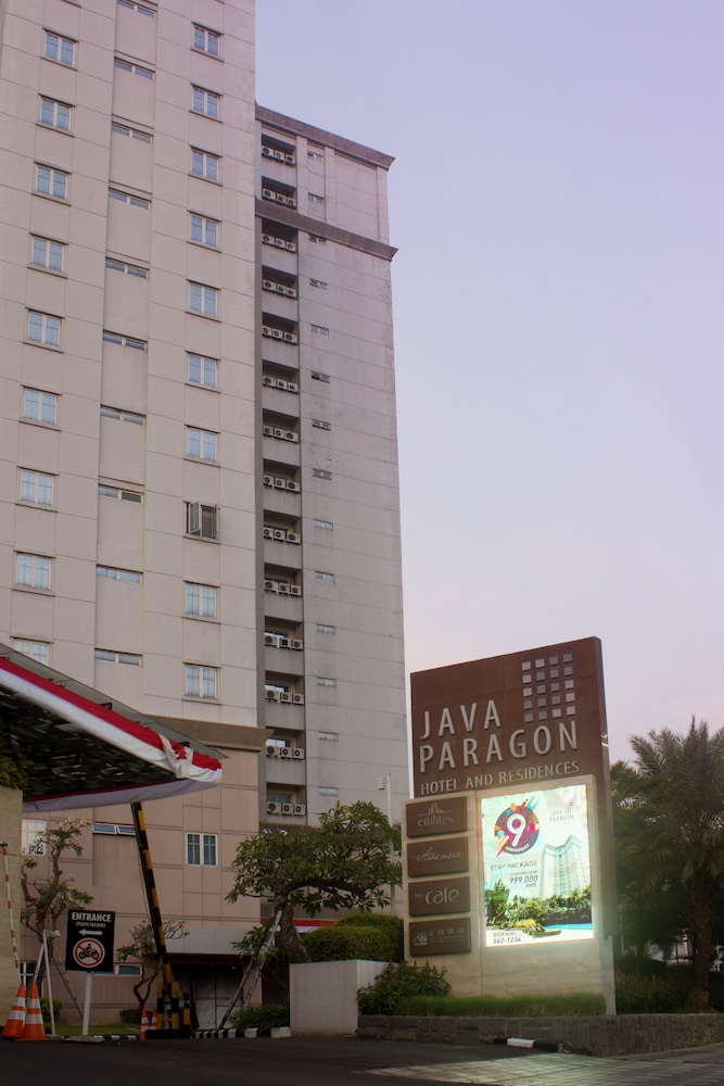 Java Paragon Hotel And Residences 6/76