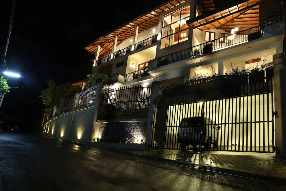 Rivora Residence 2/50