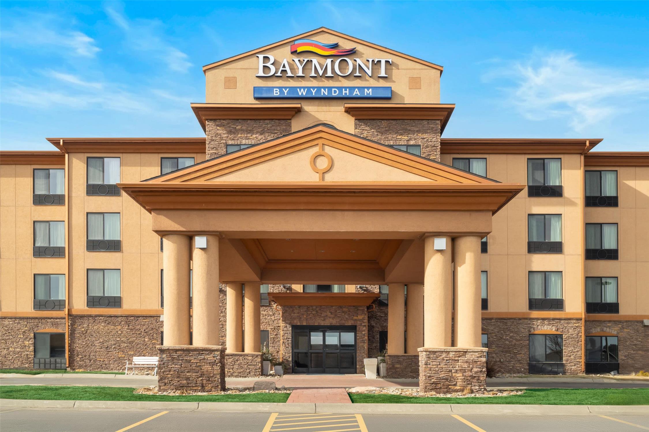 Baymont Inn & Suites By Wyndham Sturgis 2/35