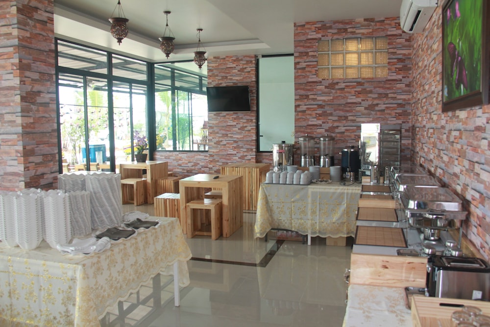 Tawan Anda Garden Hotel 34/45