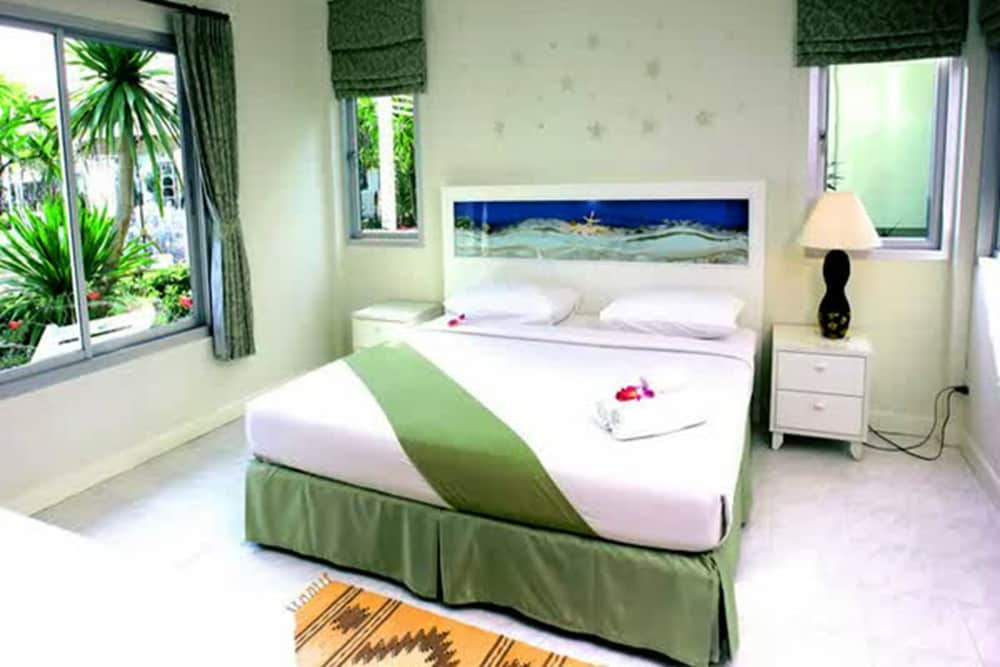 Sea Sky Beach Resort 24/45