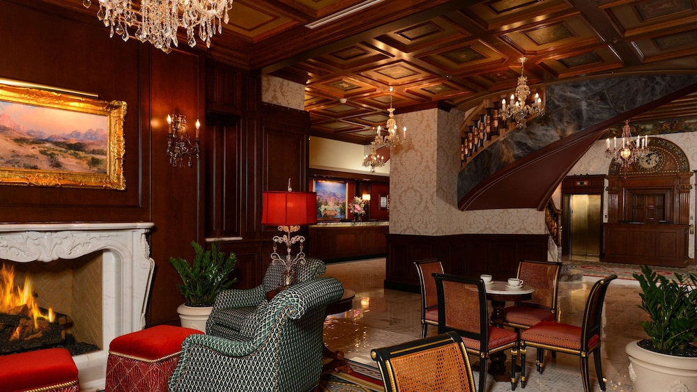 THE BROADMOOR 42/73