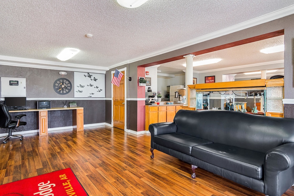 Econo Lodge Jacksonville near Little Rock Air Force Base 24/38