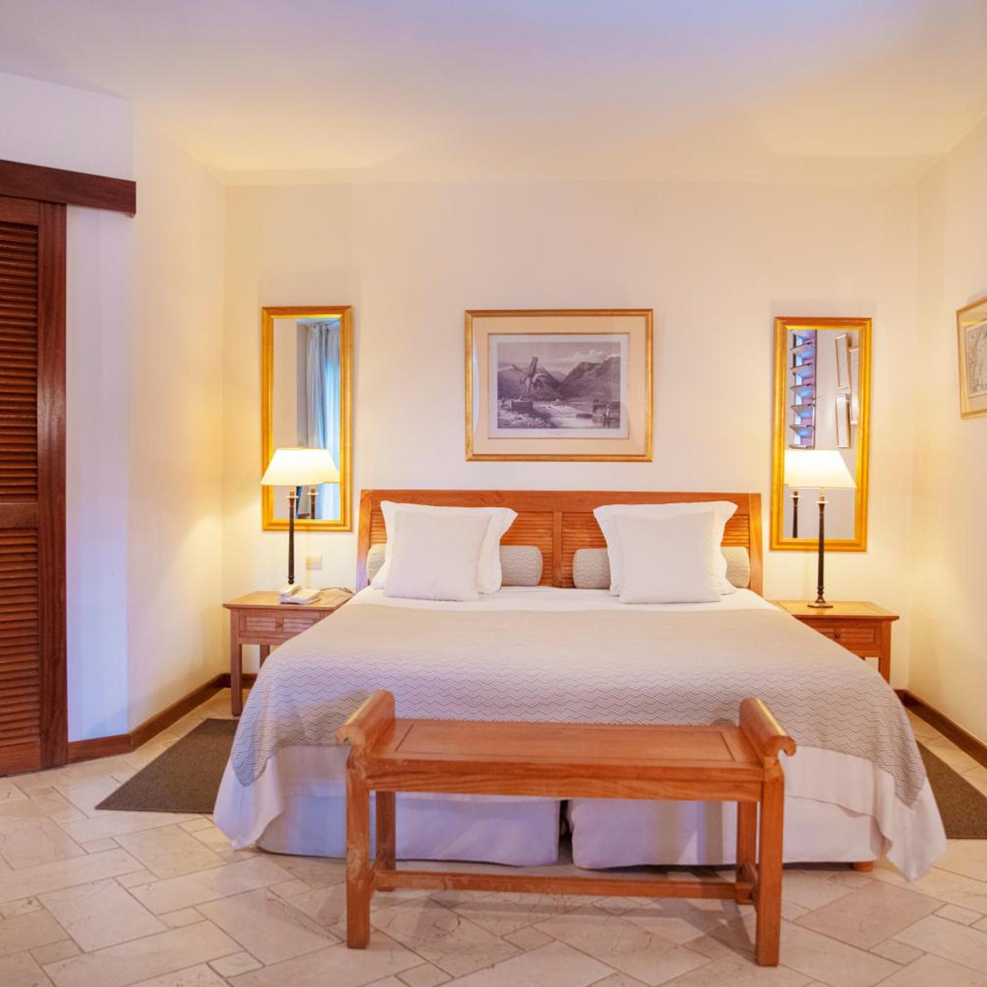 Junior Suite, Triple, Pool Access