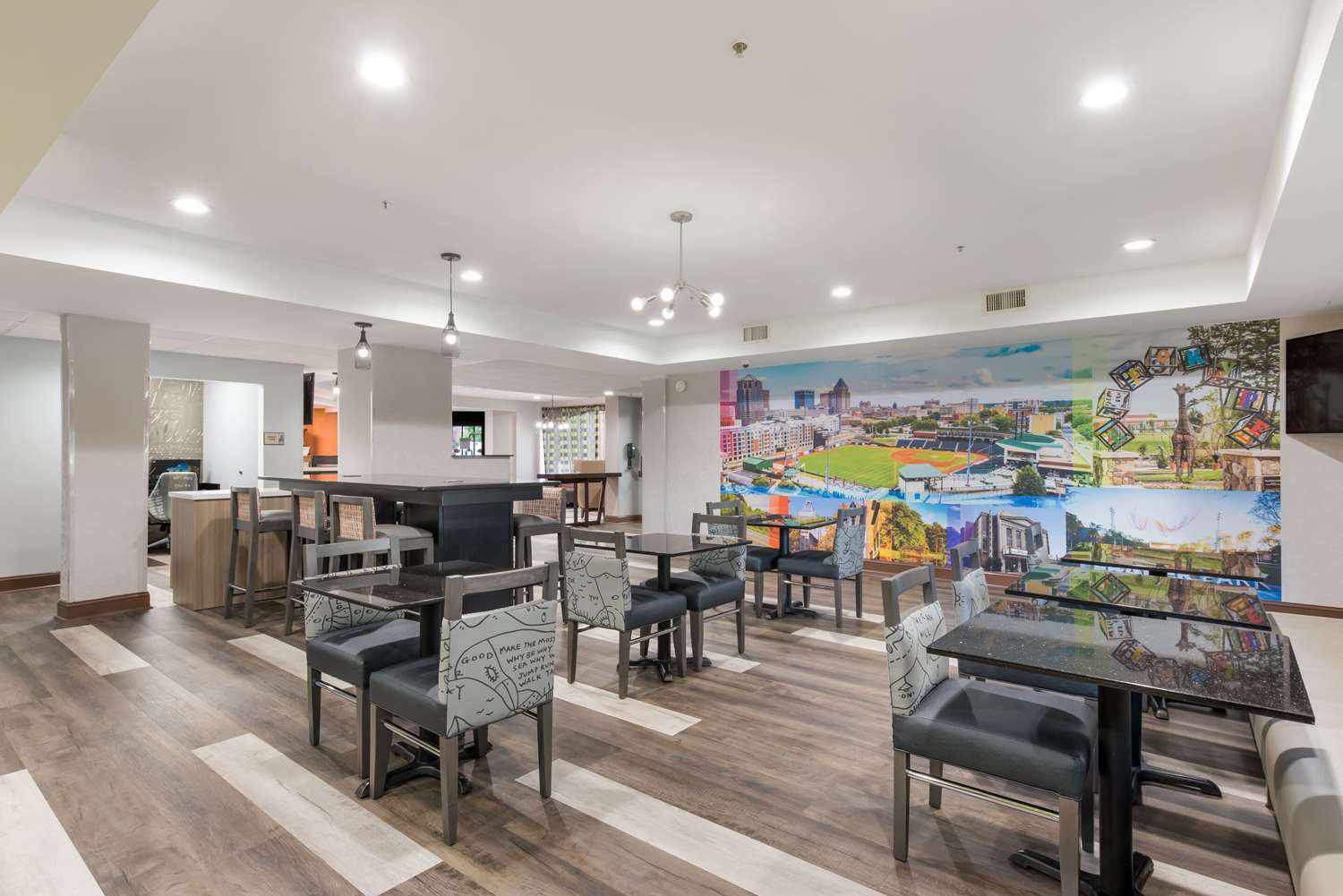 Clarion Pointe Greensboro Airport 39/44