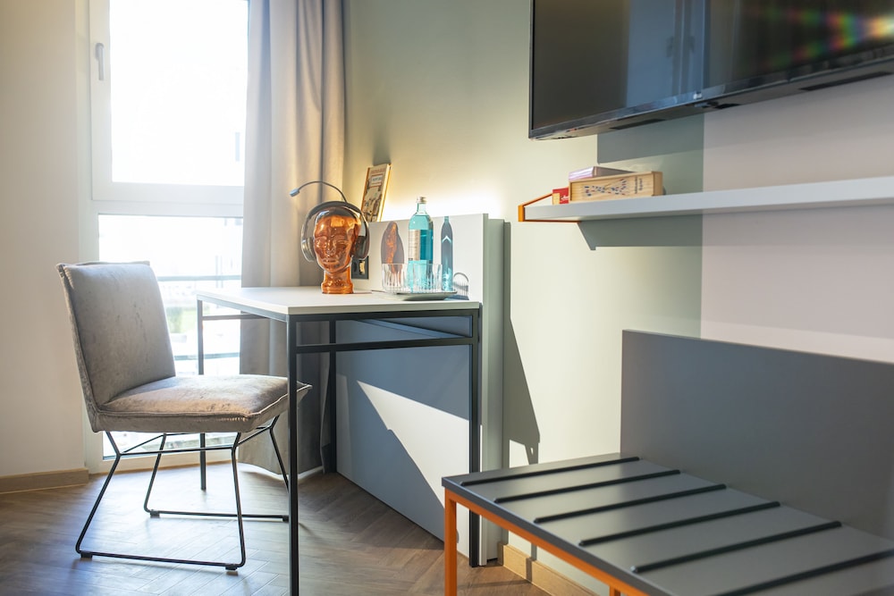 LOGINN Hotel Waiblingen 40/61