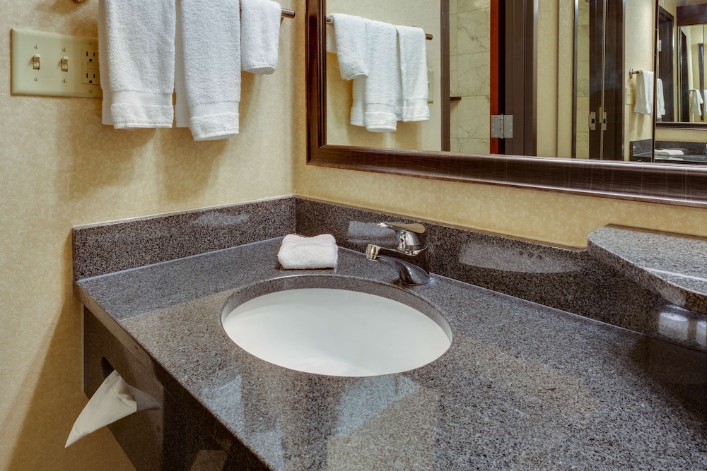 Drury Inn and Suites Memphis Southhaven 34/37