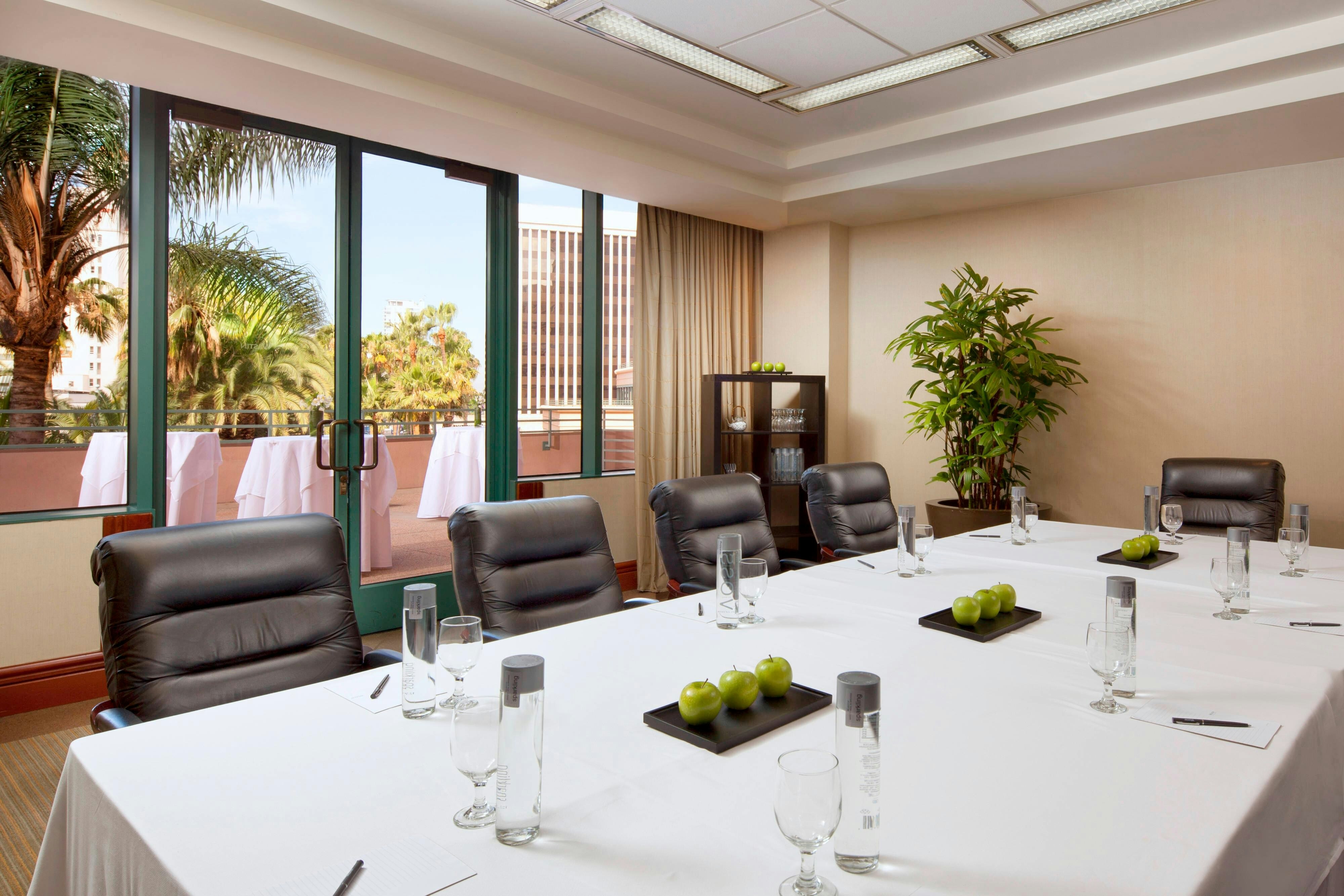 Westin Long Beach 34/52