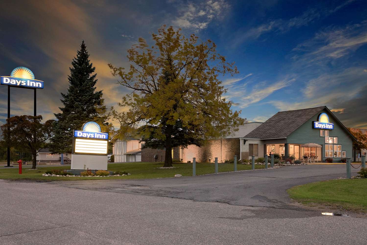 Days Inn by Wyndham International Falls 20/21