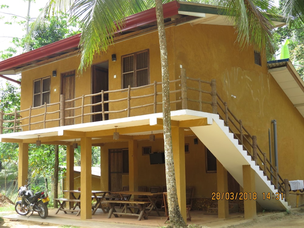 Sinharaja Birder's Lodge 1/36