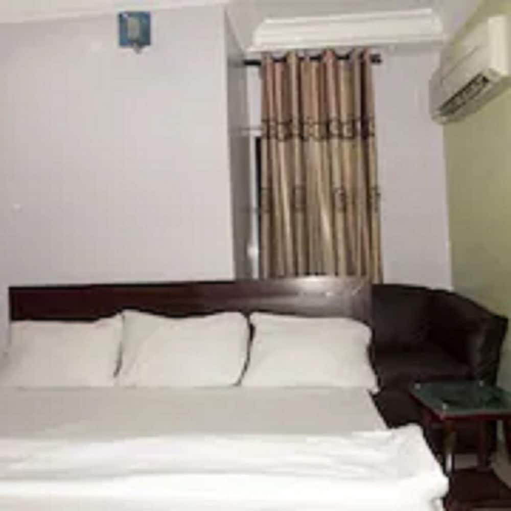 Ghatview Hotel 14/33