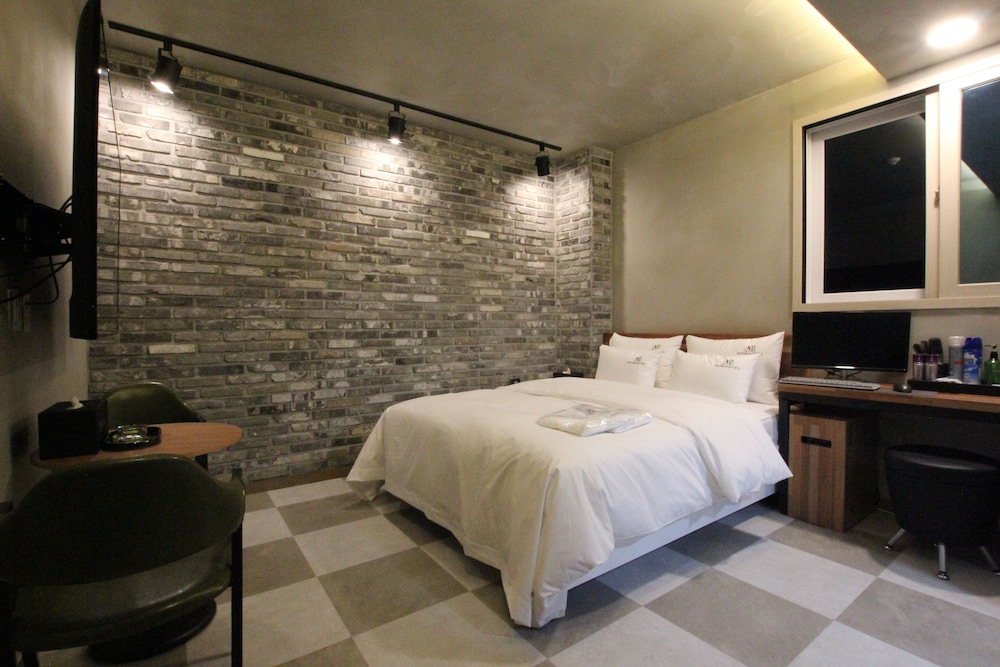 Nova Hotel 18/32