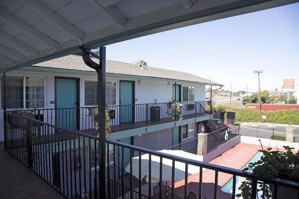 Studio6 National City, CA - Naval Base San Diego in NATIONAL CITY - CA