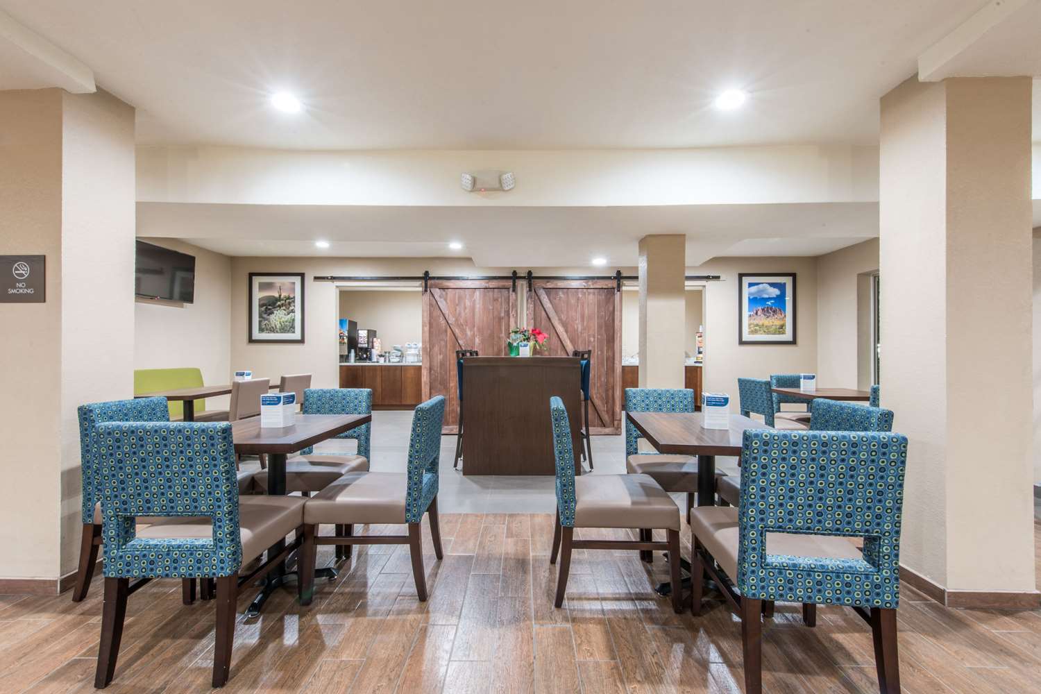 Comfort Inn Suites Pinetop Show Low 23/28