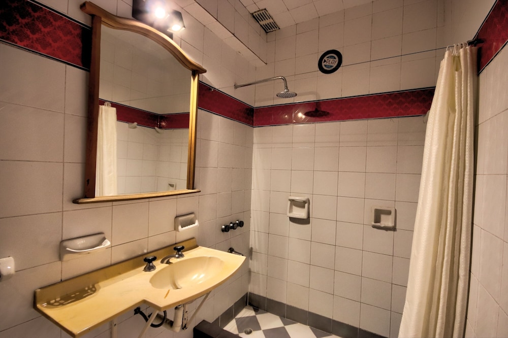 Play Hostel Soho 47/50