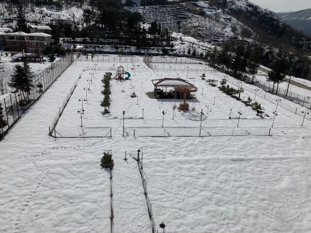 Zarha Mountain Resort 41/72