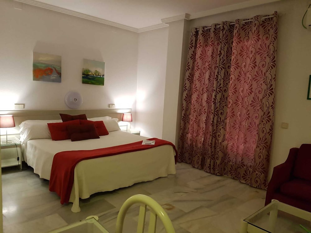 Hotel Apartamentos Simon Verde 30/70