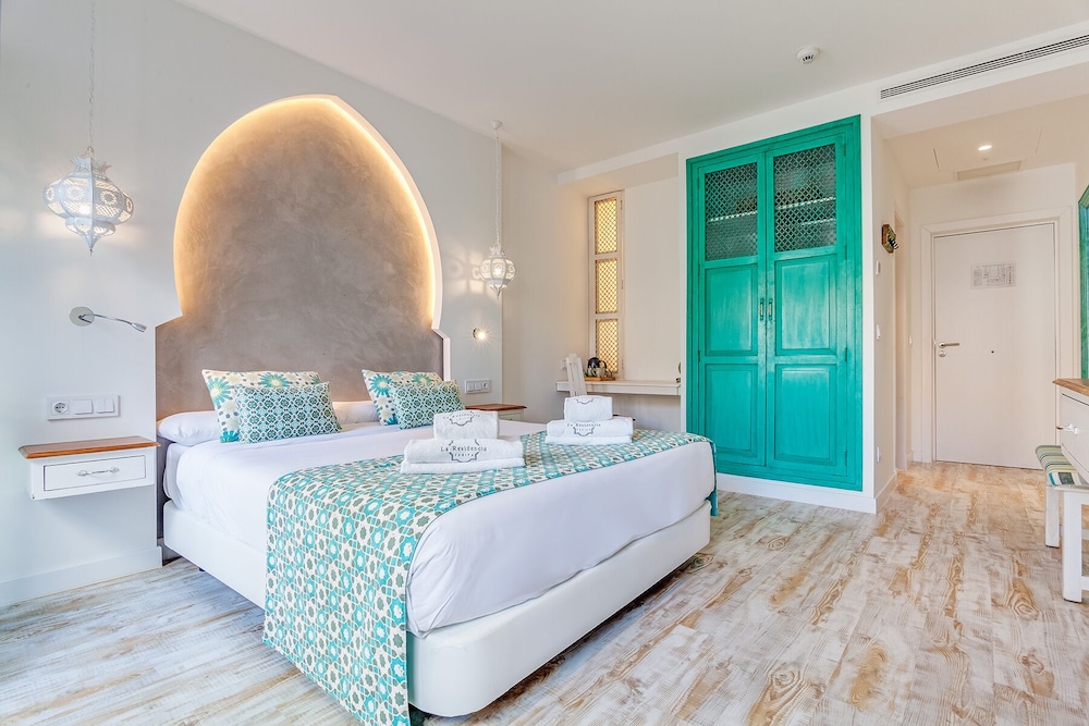 Hotel & Spa La Residencia Puerto 30/73
