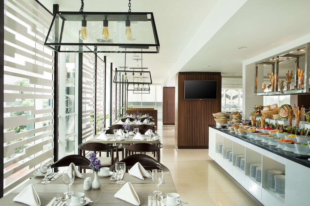 Best Western Premier La Grande Hotel 35/44