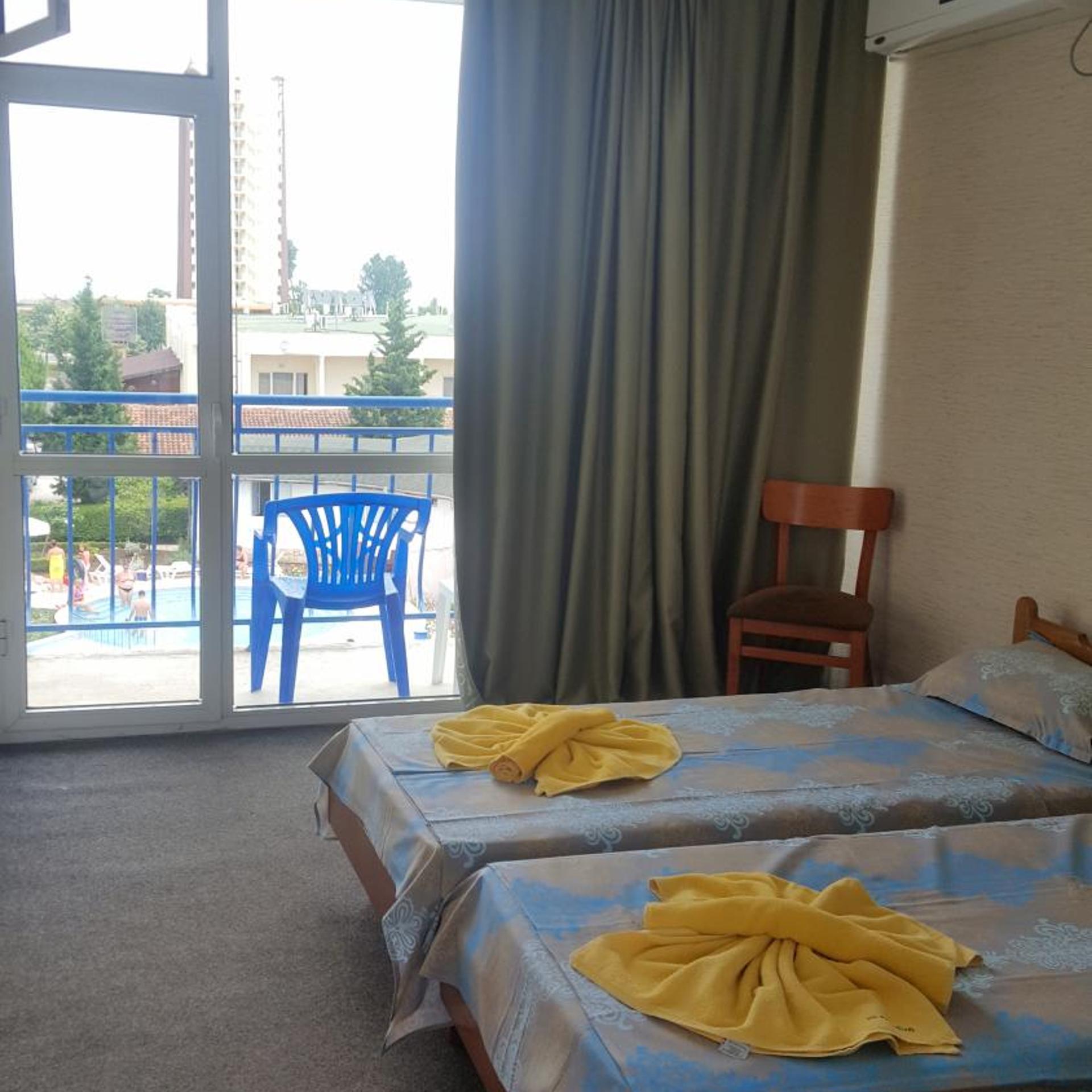 Balaton Hotel 18/52