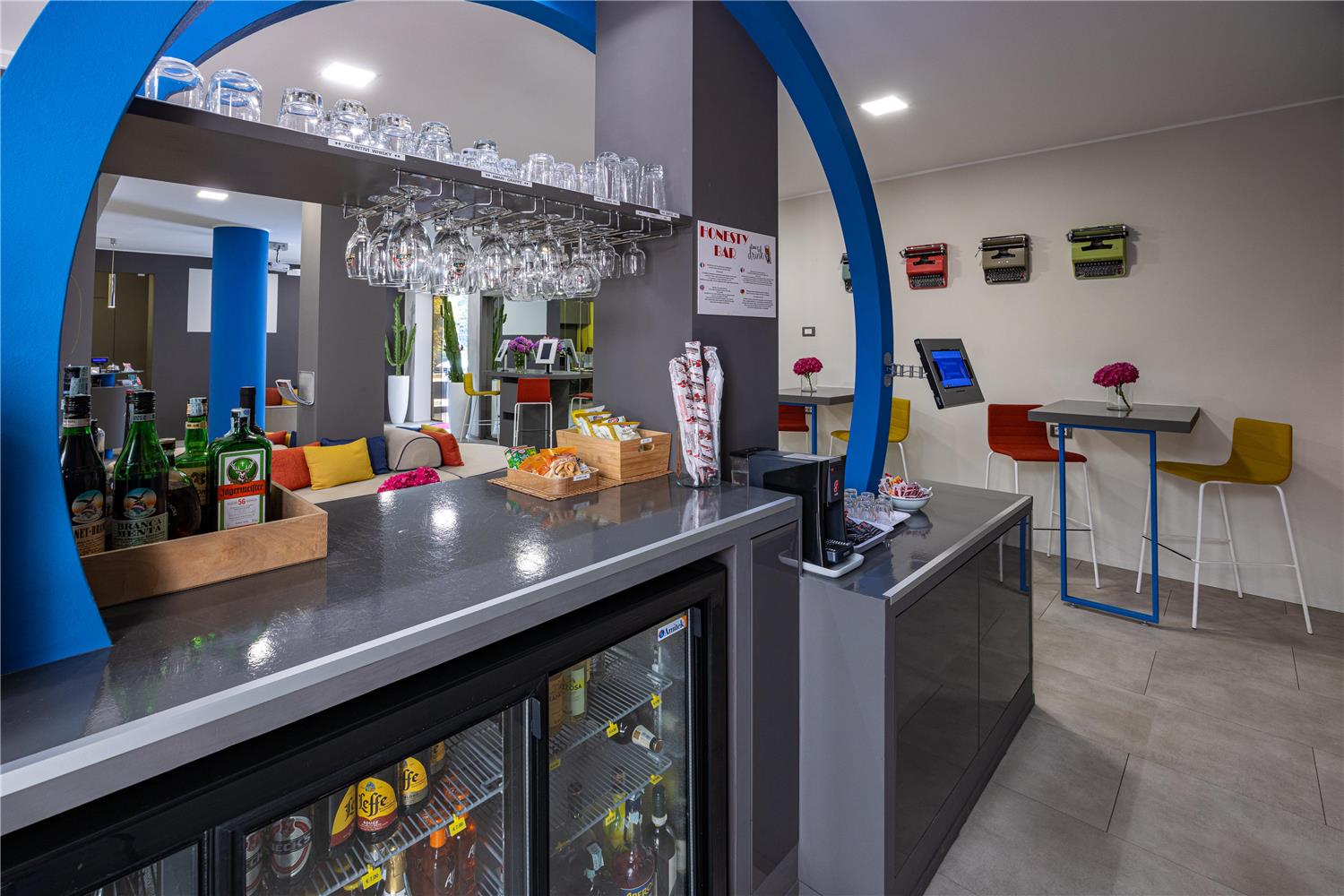 La Villa, Sure Hotel Collection by Best Western 62/76