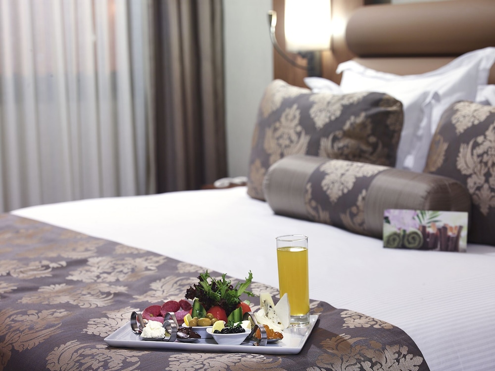Euro Park Hotel 23/71