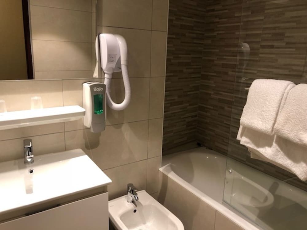 Hotel Saint Georges Lourdes Pyrenees (Avril 2026) 30/69