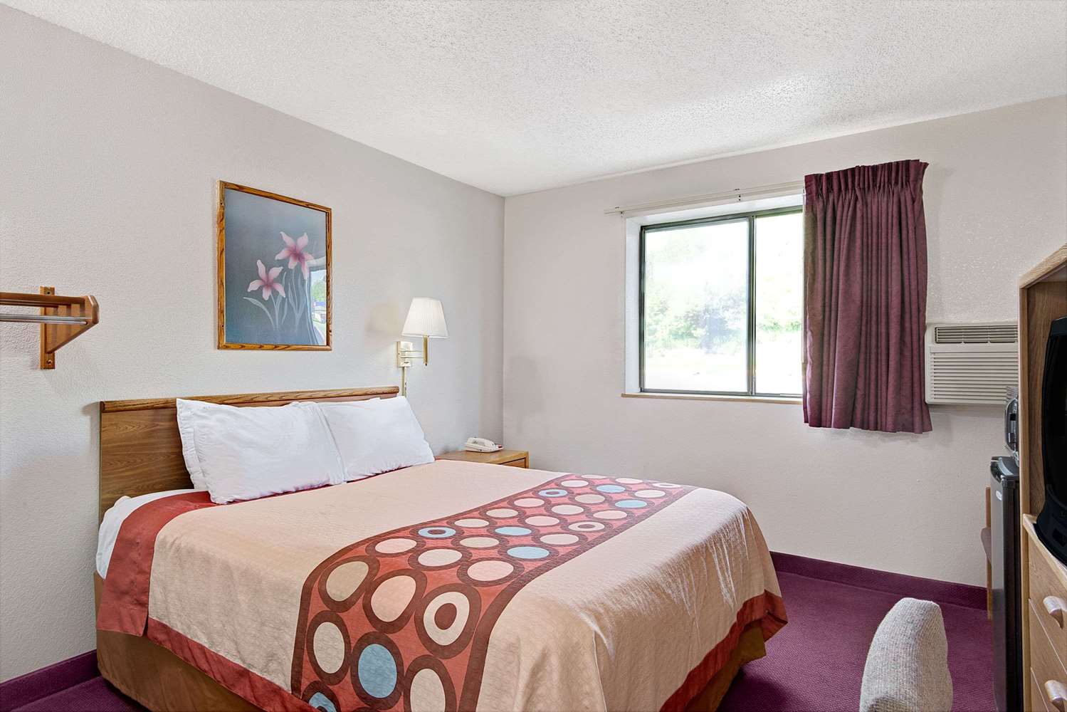 Super 8 By Wyndham Waynesburg 5/25