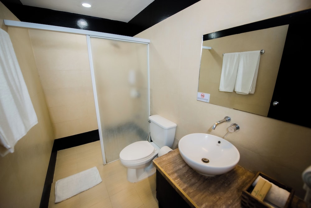 Sun City Suites 58/58